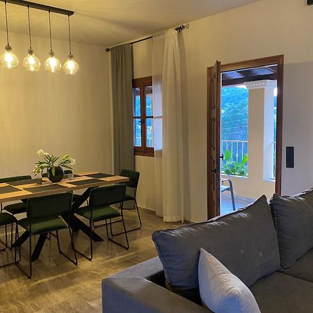 Alexandra'S Boutique House Villa Kato Garouna Bagian luar foto